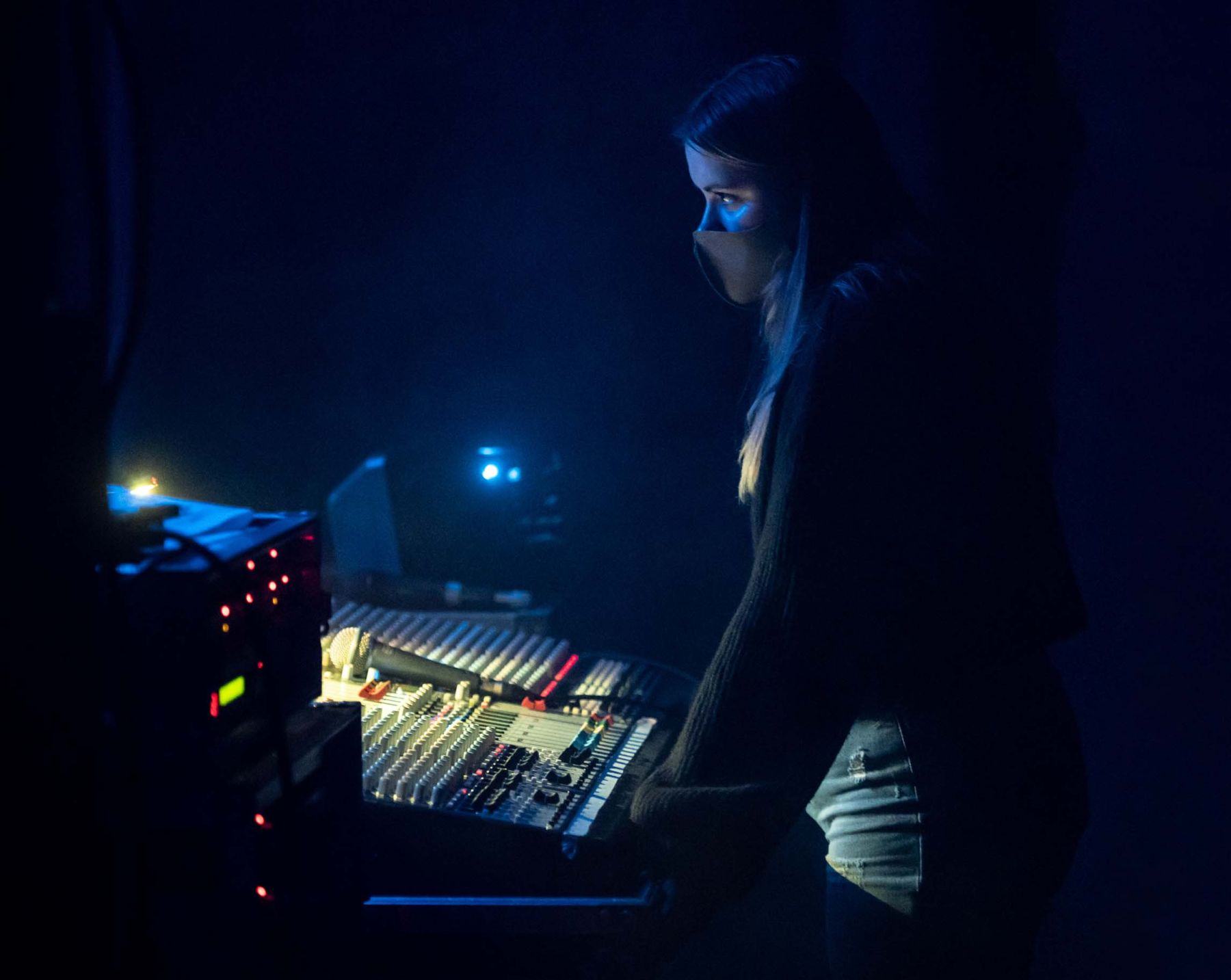 Sennheiser TV Studio